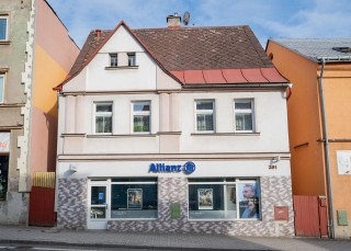 Realitní kanceláø - prodej -  Rodinný dům v centru Tanvaldu 