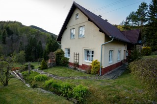 Realitní kanceláø - prodej -  Chalupa v Rokytnici nad Jizerou, k.ú. Dolní Rokytnice