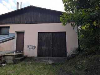 Realitní kanceláø - pronájem -  Skladovací prostor - garáž v Tanvaldě